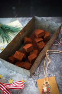 einfaches Lebkuchen Schokotrüffel Rezept Schokopralinen selber machen weihnachtsschokolade weihnachtsgeschenke aus der küche lebkuchenrezepte zuckerzimtundliebe weihnachtsrezept